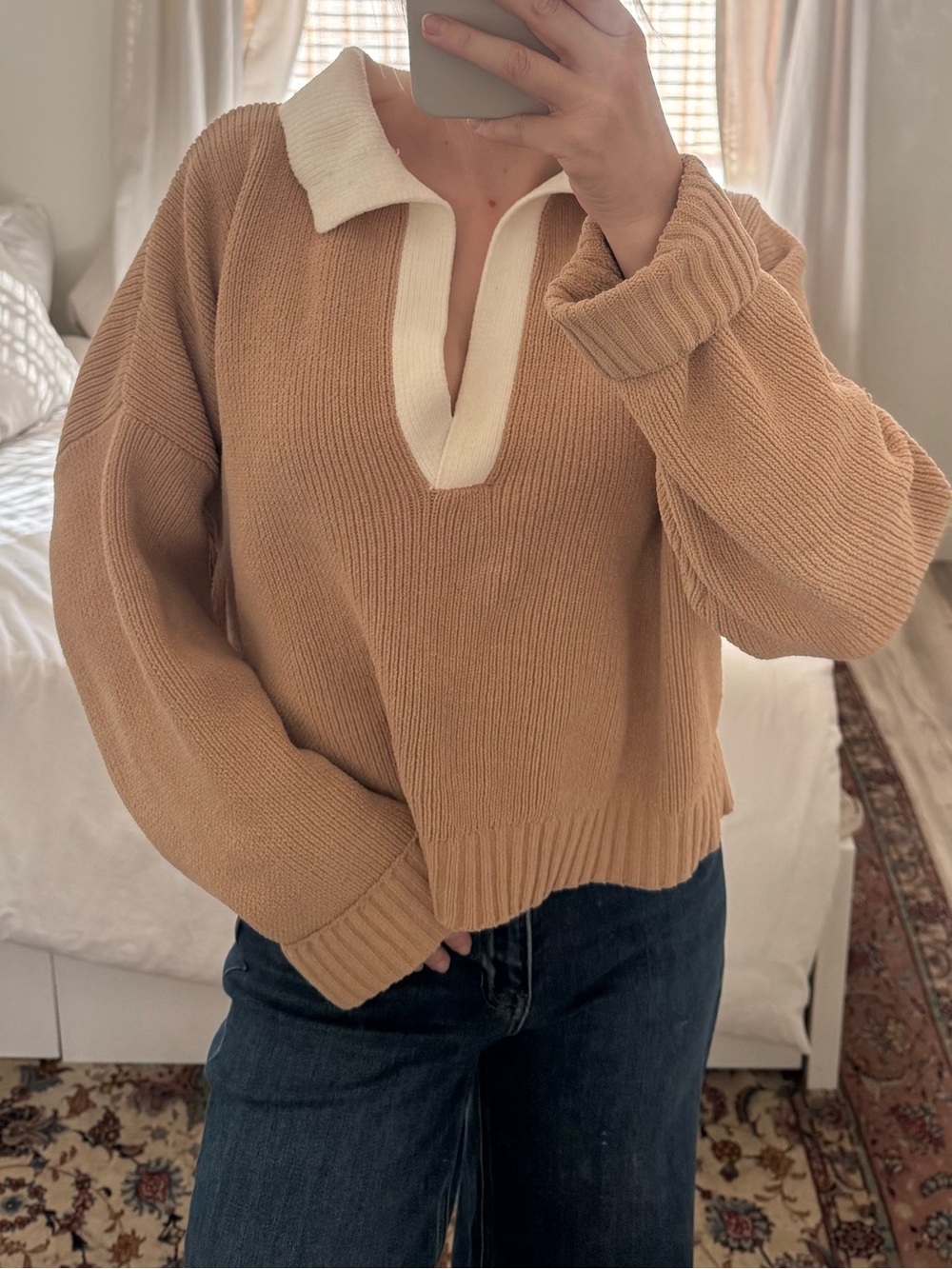 Abercrombie Cream Collar Tan Knit Sweater Pullover